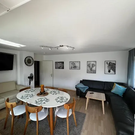 Residenz Am Roten Tor アパート