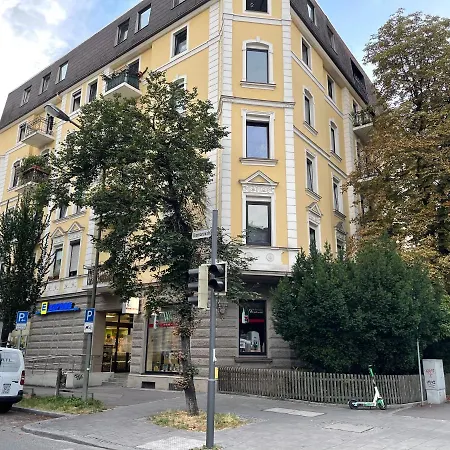 Residenz Am Roten Tor * アウグスブルク