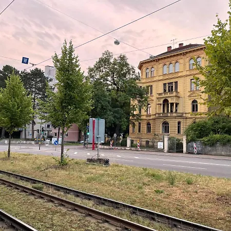 Residenz Am Roten Tor Apartamento Augsburgo